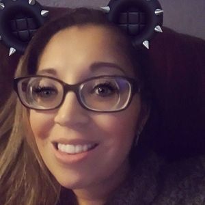 Meet your Posher, Lorena